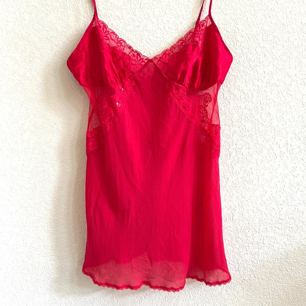 Victorias Secret Silk Beaded Lacy Babydoll Slip Top in Red‎